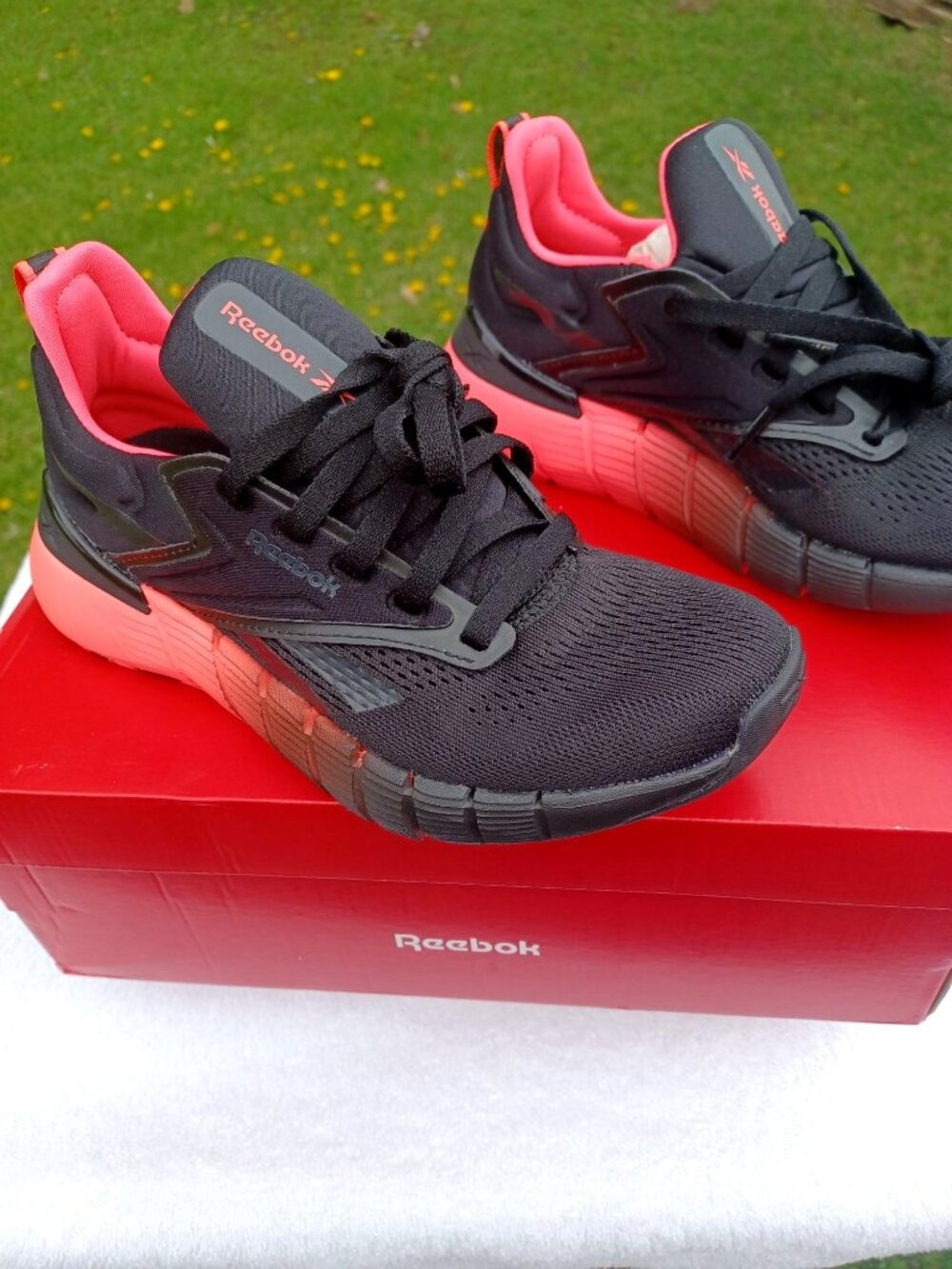 NWT Reebok Nano Gym Training Shoe Black/Pink Lightweight Comfy Sneaker Women 5.5 - Picture 2 of 10
